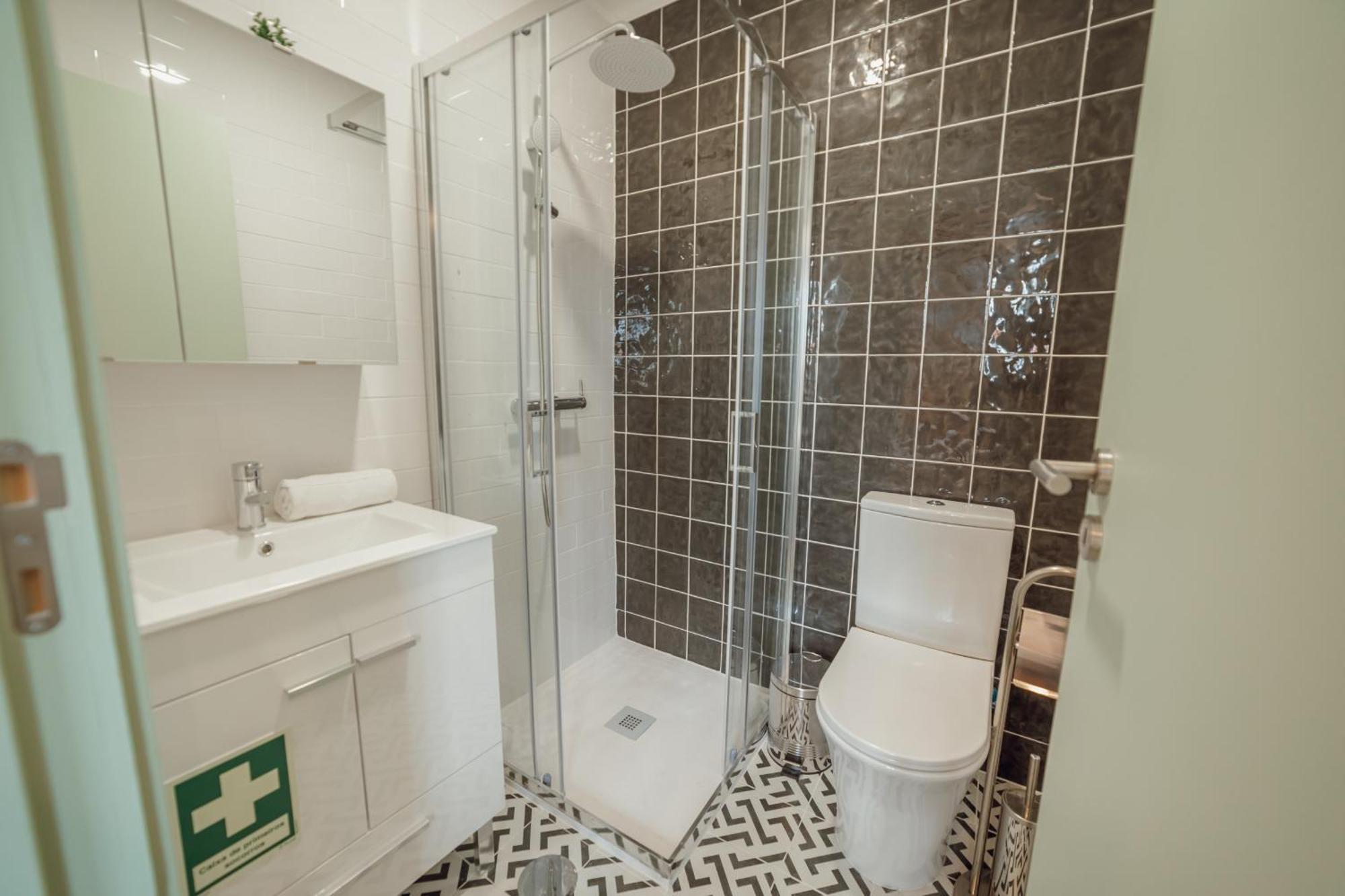 Downtown Suites By Vacationy Porto Exterior foto