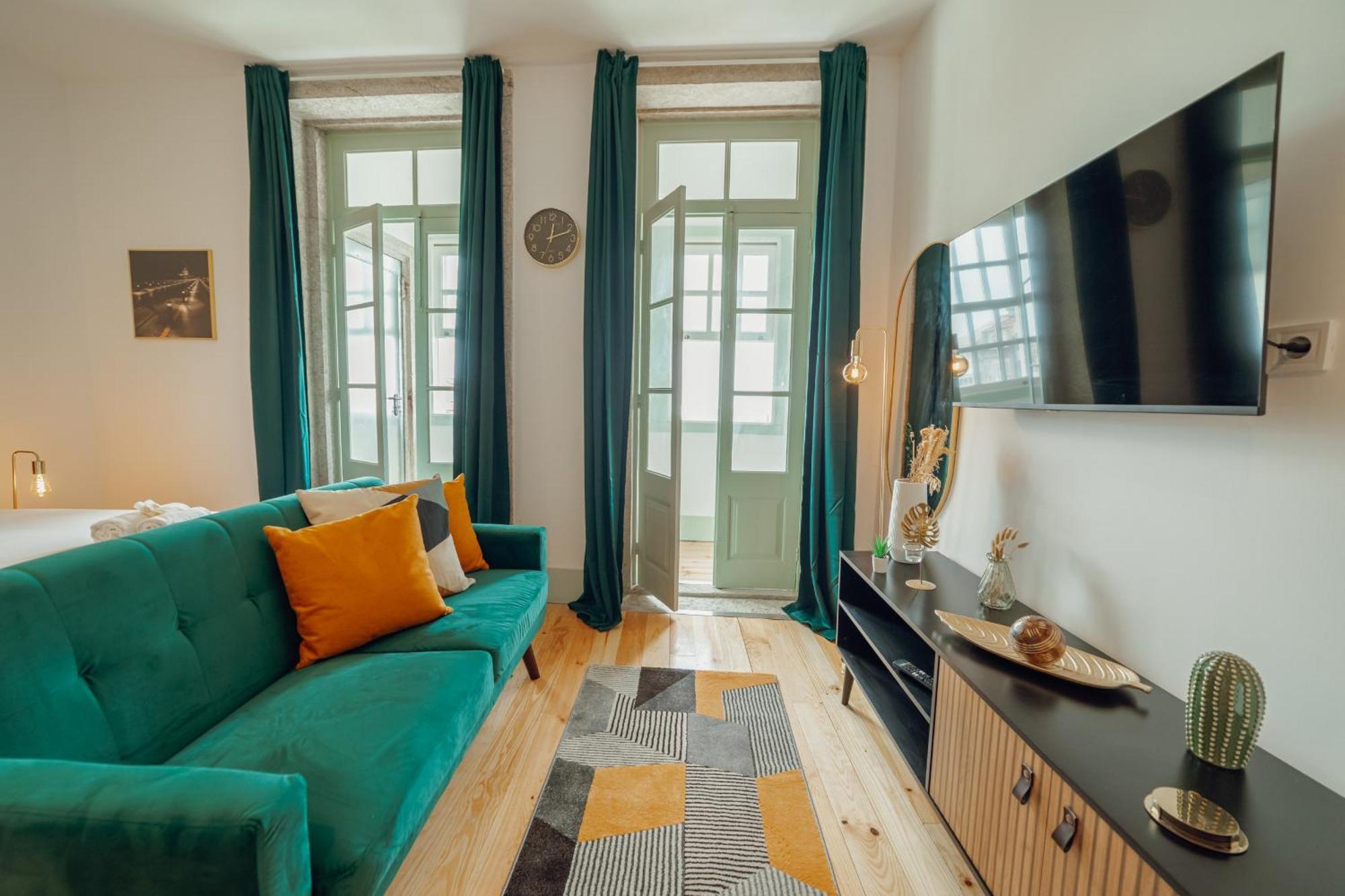 Downtown Suites By Vacationy Porto Exterior foto