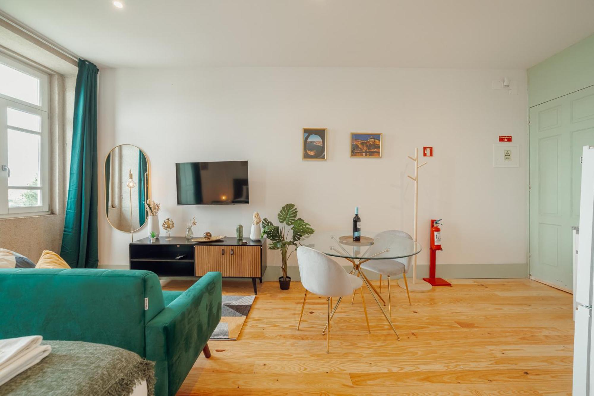 Downtown Suites By Vacationy Porto Exterior foto